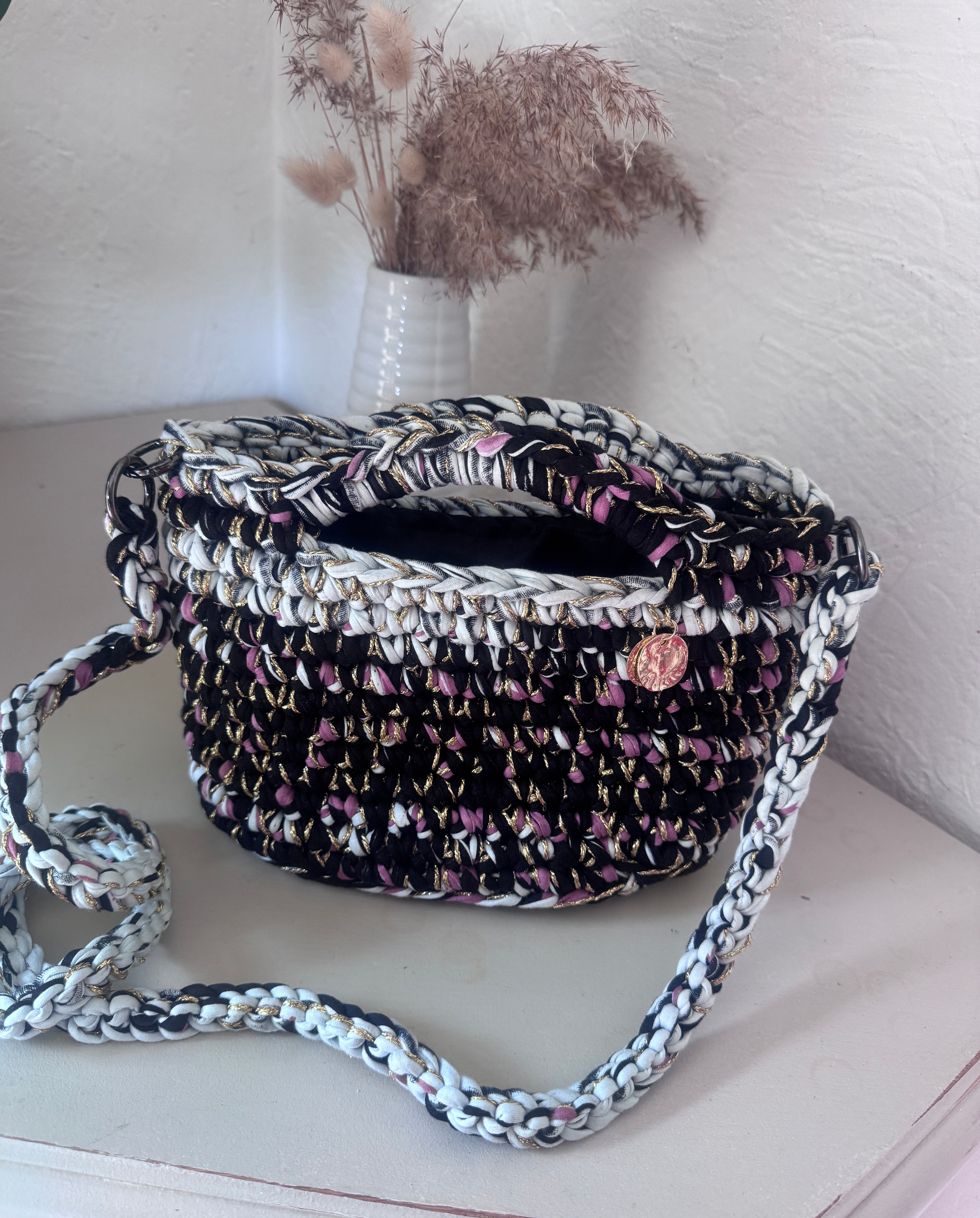 Sac au crochet NOIR ÉTOILÉ