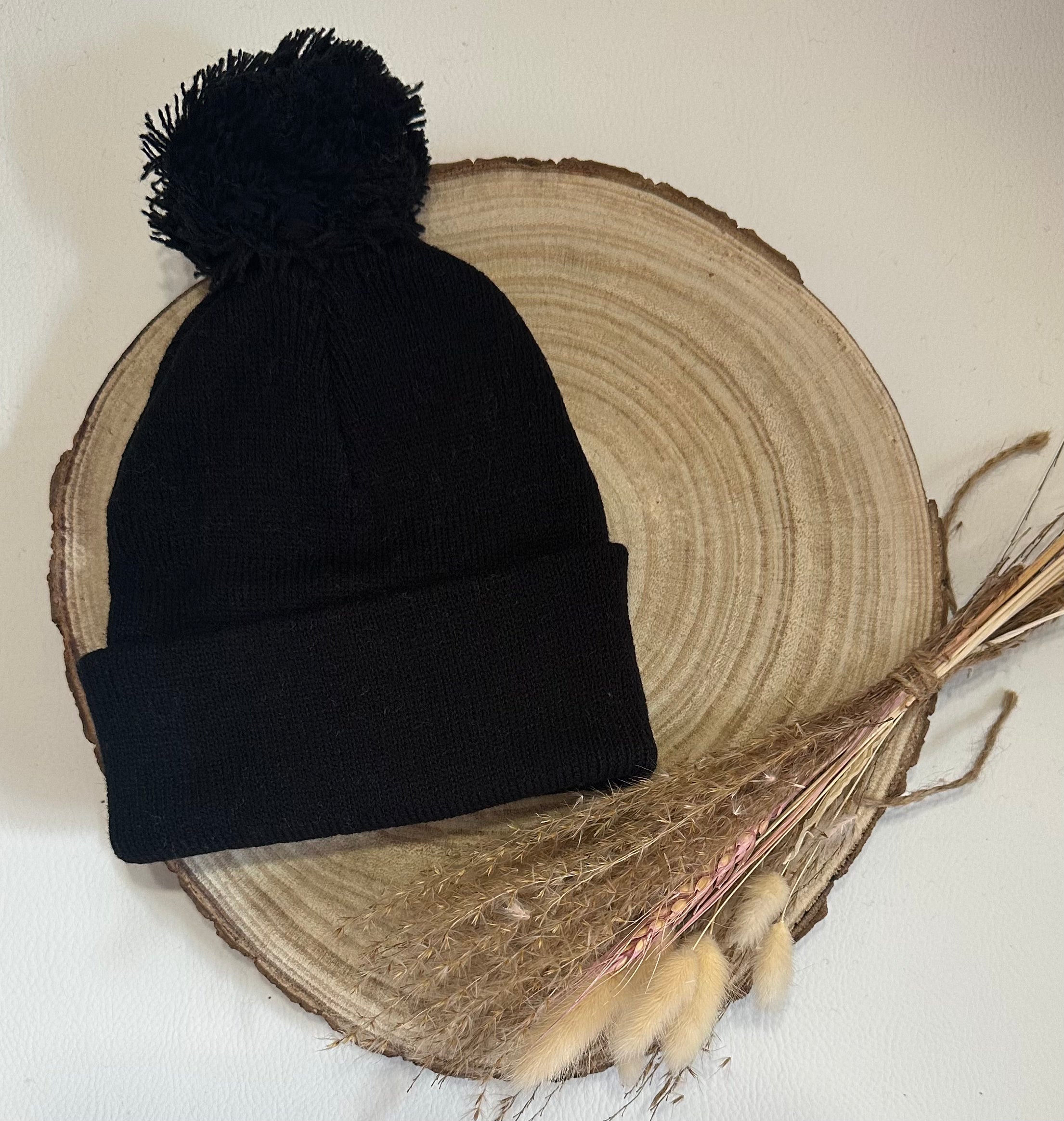 Bonnet pompon coloré