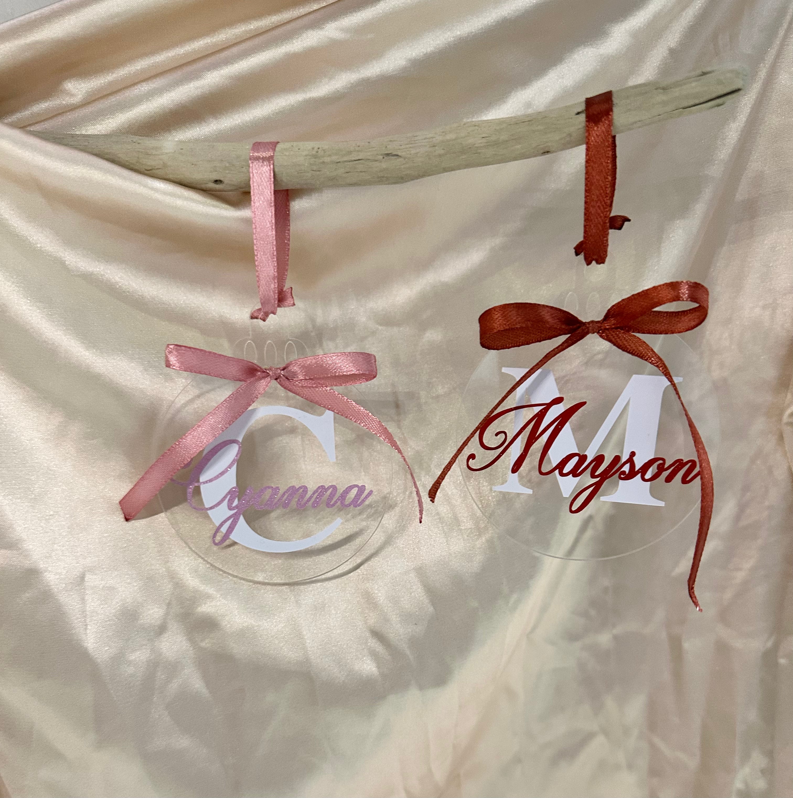 Rond plexi personnalisé-Initiale & prénom